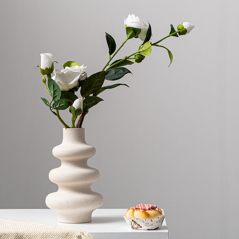 Frosted Grain Ceramic Spot Vase Arrangement